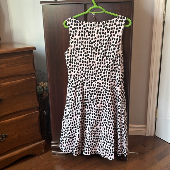 Ricki’s summer dress. - Picture 2 of 3